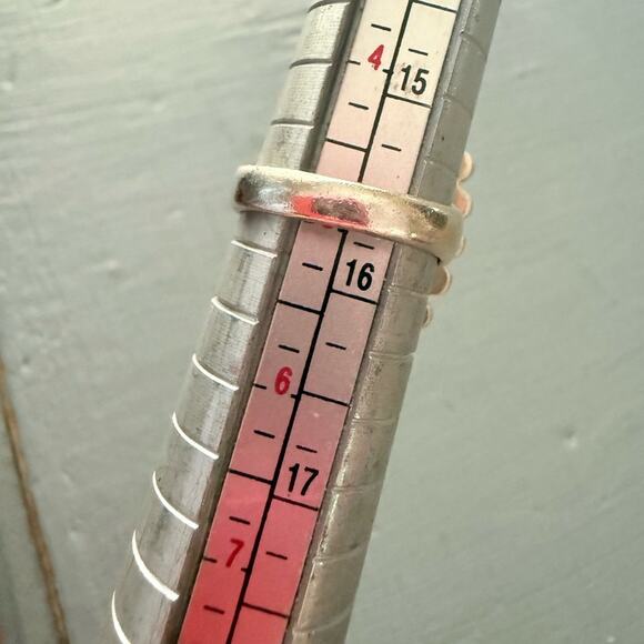 925 Sterling Silver Ring Size 5 - Picture 5 of 8